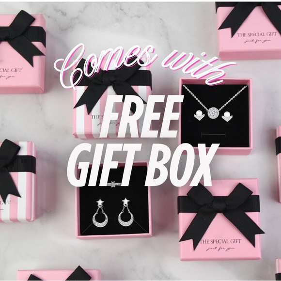 Kendra Scott 14K Gold Ari Pink Heart Stud Earrings Magenta Magnesite - Picture 4 of 5